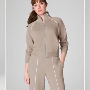 SPANX AirEssentials Zip-Up Jacket / Track Jacket Size Small • NWT
